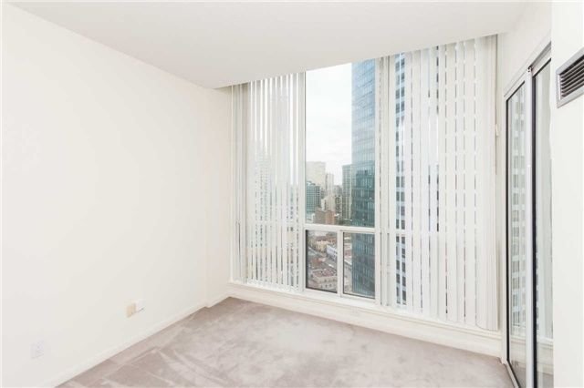24 Wellesley St W, unit Ph08 for rent - image #8