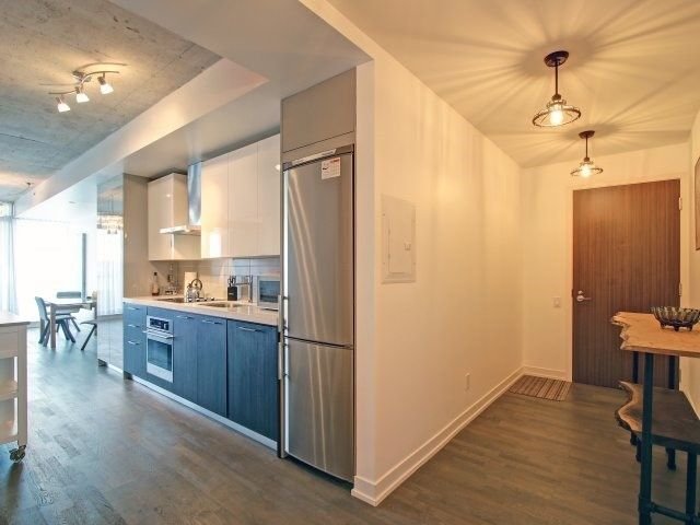 560 King St W, unit 623 for rent - image #3