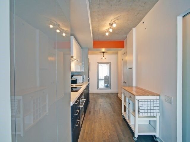 560 King St W, unit 623 for rent - image #8