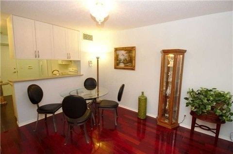 28 Sommerset Way, unit 1010 for sale - image #3