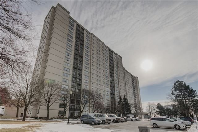 5 Parkway Forest Dr, unit 302 for sale - image #1