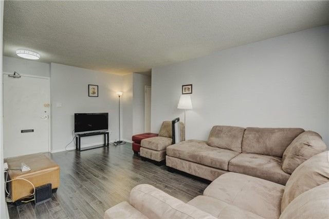 5 Parkway Forest Dr, unit 302 for sale - image #10