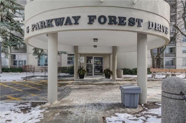 5 Parkway Forest Dr, unit 302 for sale - image #3
