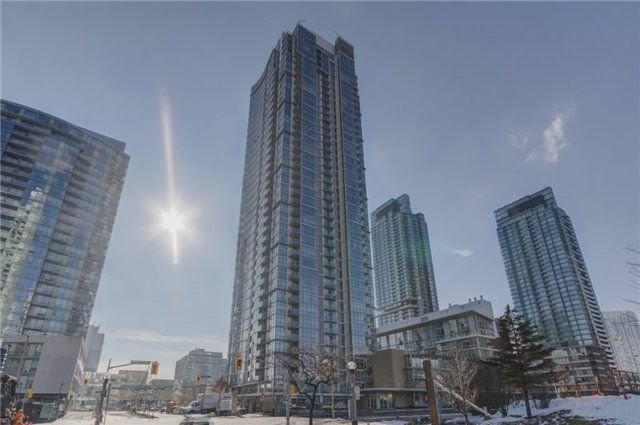 10 Navy Wharf Crt, unit 510 for rent - image #1