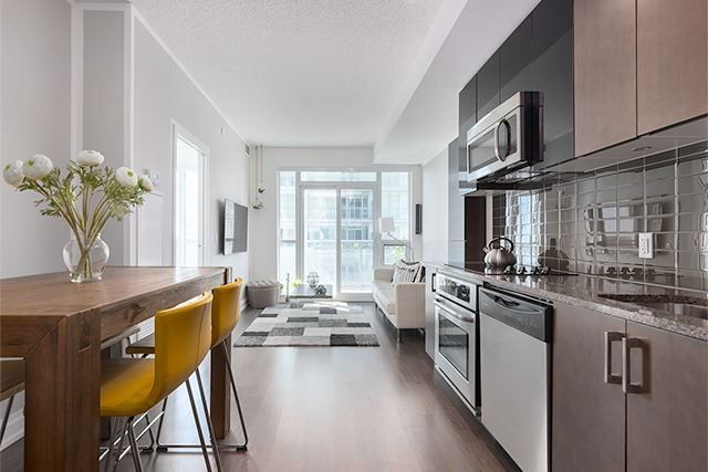 98 Lillian St, unit 2011 for sale - image #6