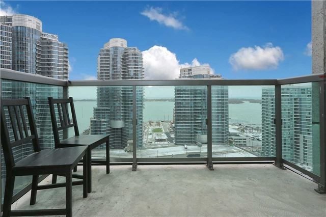 19 Grand Trunk Cres, unit 2710 for sale - image #8