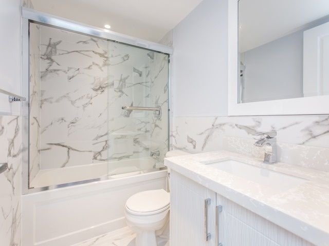 133 Torresdale Ave, unit 2504 for rent - image #4