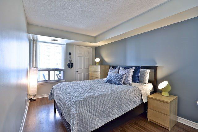 28 Harrison Garden Blvd, unit 1009 for sale - image #13