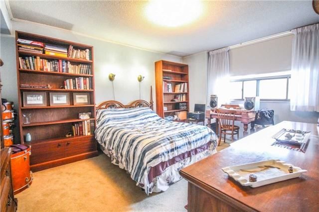 10 Tangreen Crt, unit 202 for sale - image #9