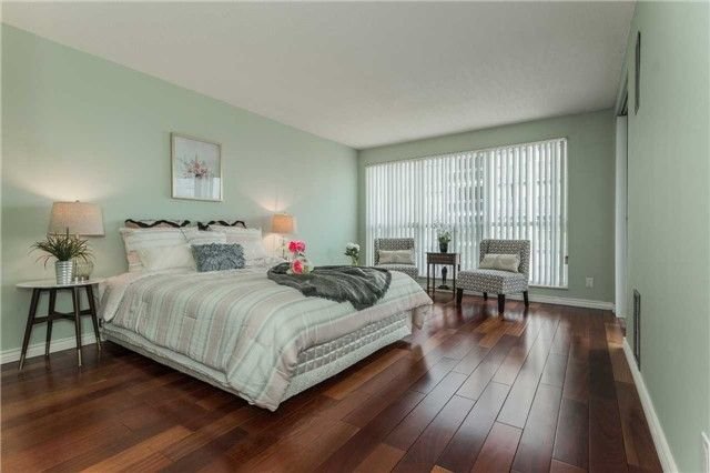 18 Hollywood Ave, unit 1403 for sale - image #13