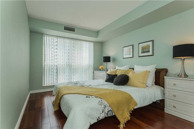 18 Hollywood Ave, unit 1403 for sale - image #17
