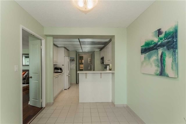 18 Hollywood Ave, unit 1403 for sale - image #9