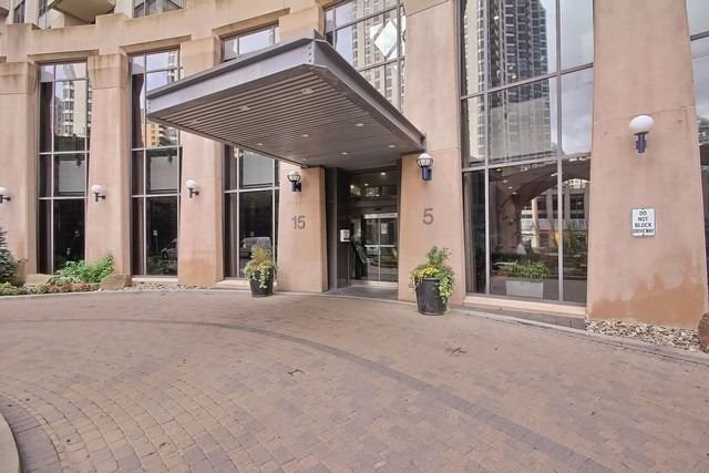 5 Northtown Way, unit 904 for sale - image #3