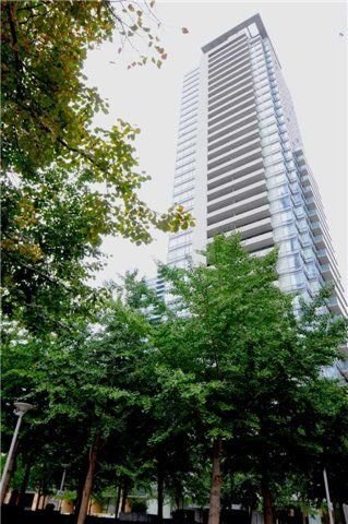 18 Yorkville Ave, unit 907 for sale - image #1