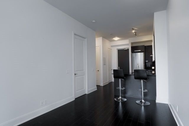 21 Balmuto St, unit 805 for rent - image #11