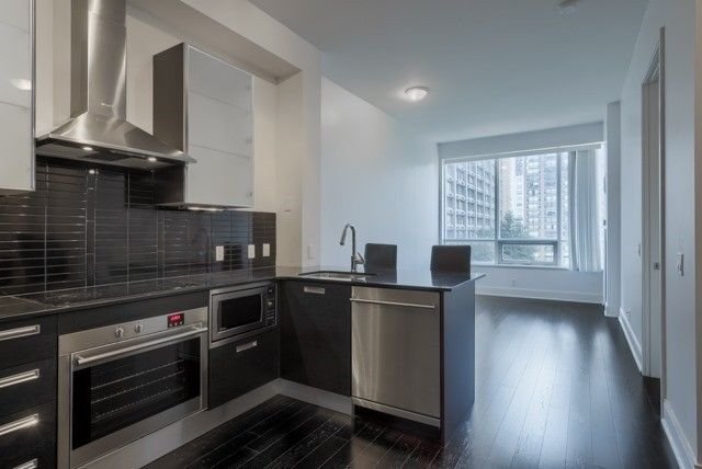 21 Balmuto St, unit 805 for rent - image #6