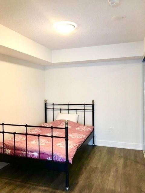 89 Mcgill St, unit 1512 for rent - image #8