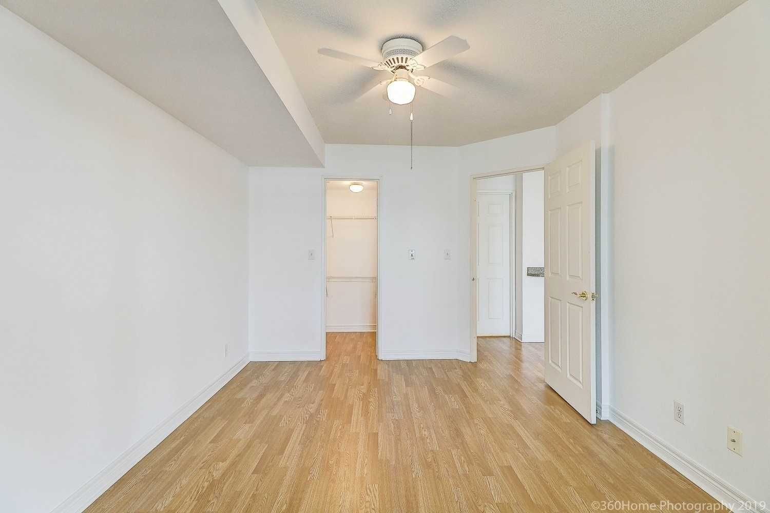 23 Hollywood Ave, unit 3211 for sale - image #9