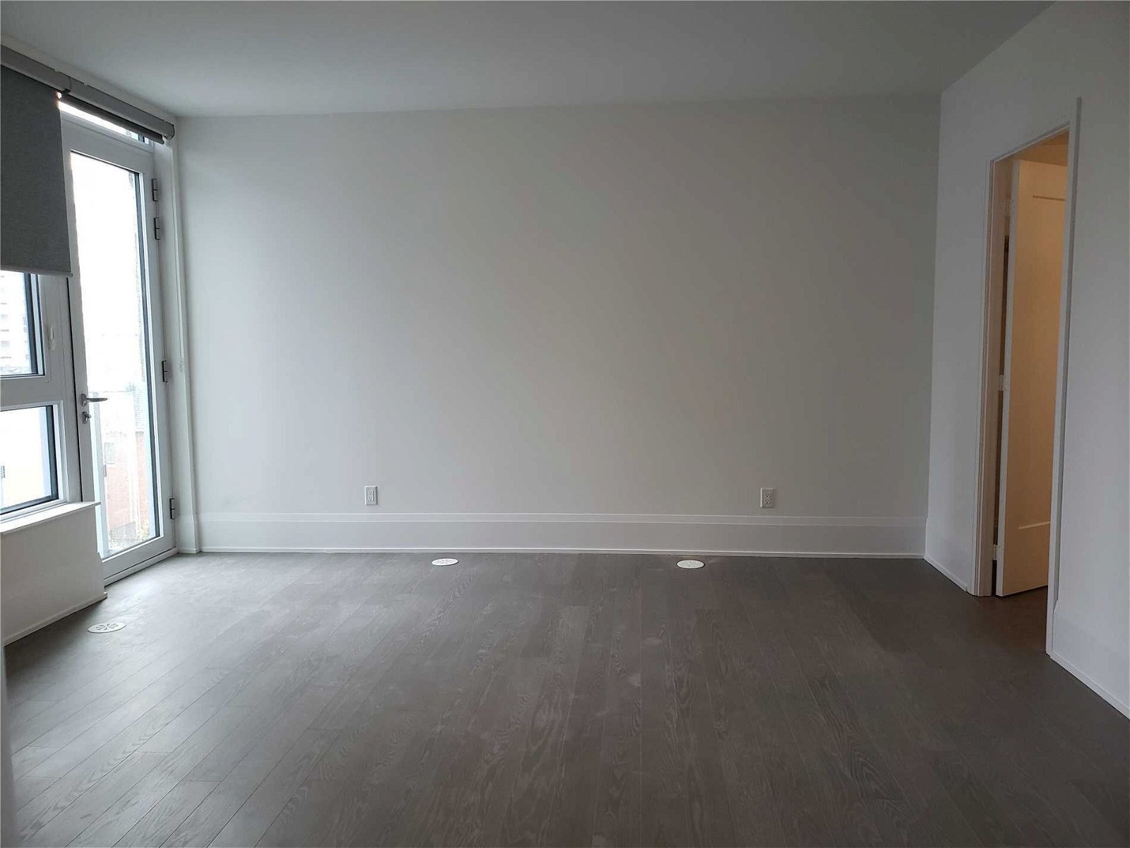 101 Erskine Ave, unit Th09 for rent - image #14