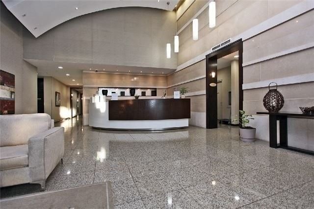 23 Hollywood Ave, unit 3309 for rent - image #16