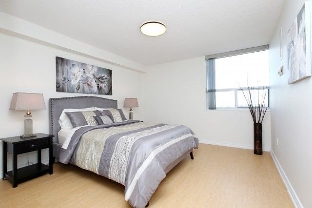 5 Old Sheppard Ave, unit 2007 for sale - image #13