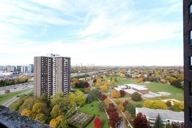 5 Old Sheppard Ave, unit 2007 for sale - image #16