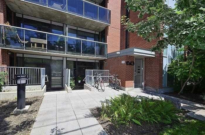 64 Niagara St, unit 106 for rent - image #2