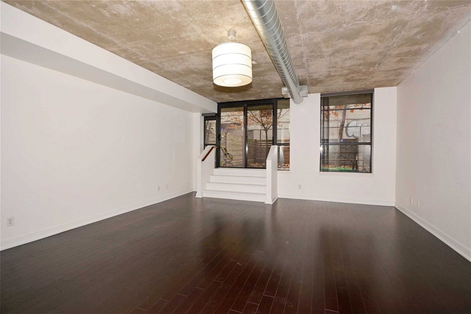 64 Niagara St, unit 106 for rent - image #9