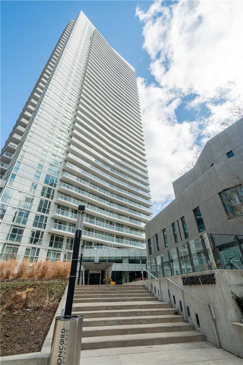 75 Queens Wharf Rd, unit 702 for rent - image #2
