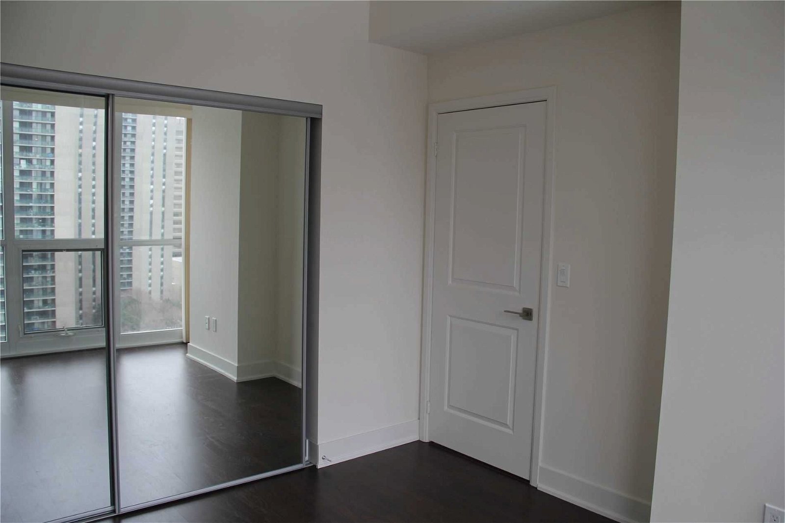 88 Sheppard Ave E, unit 1705 for rent - image #8