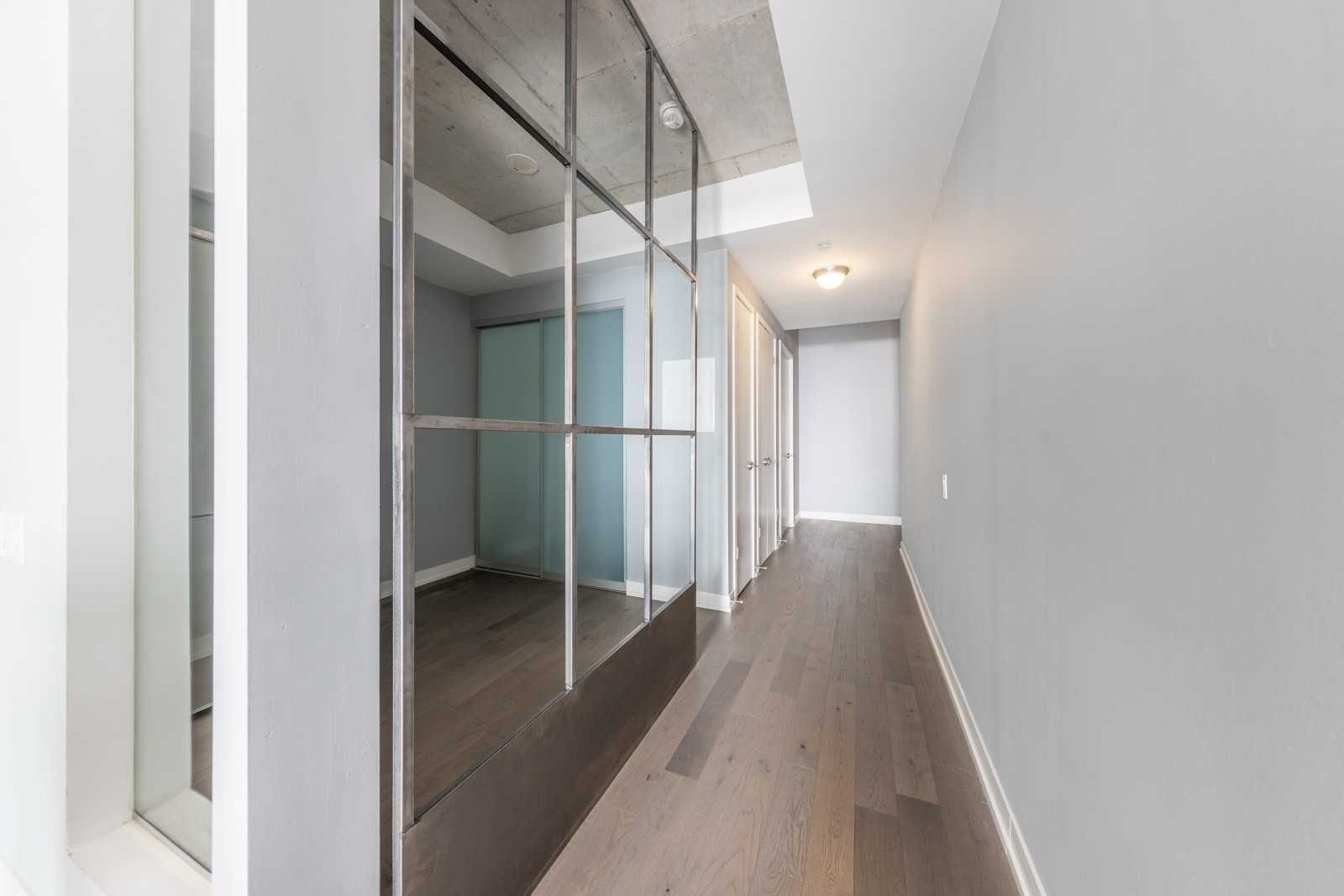 560 King St W, unit 425 for rent - image #17