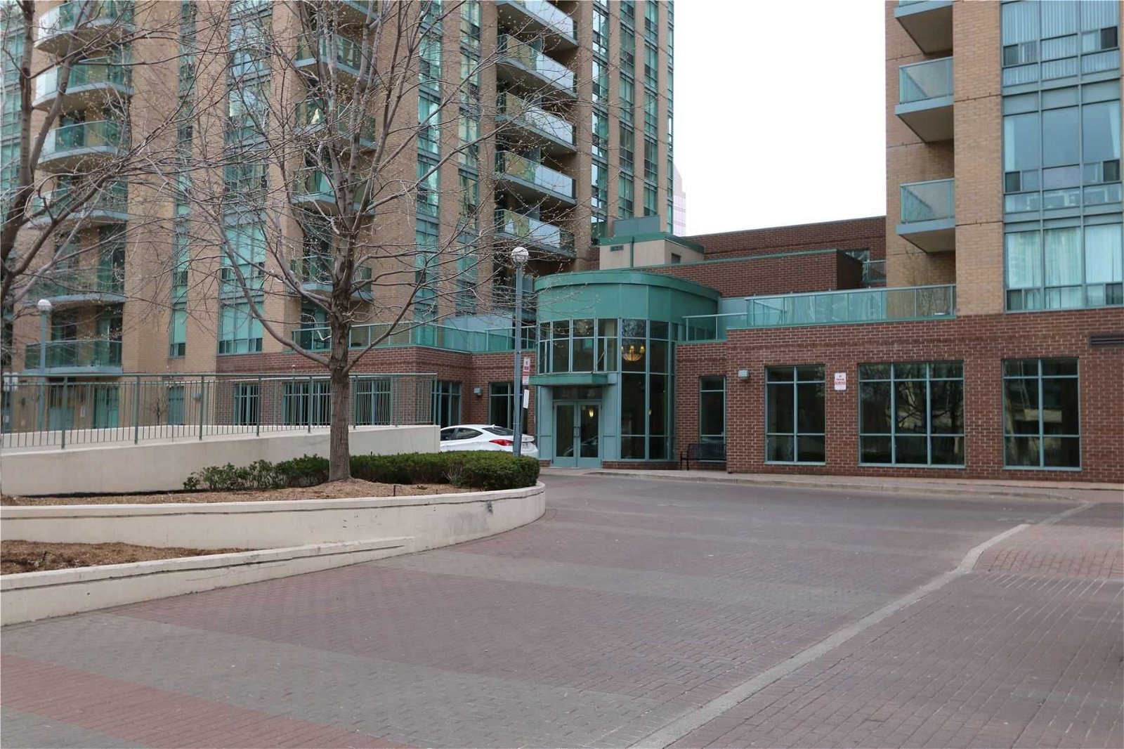 22 Olive Ave, unit 1507 for rent - image #4