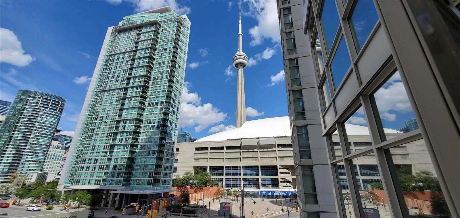 10 Navy Wharf St, unit 503 for sale - image #1
