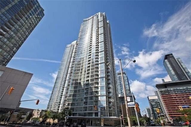 10 Navy Wharf Crt, unit 612 for rent - image #3