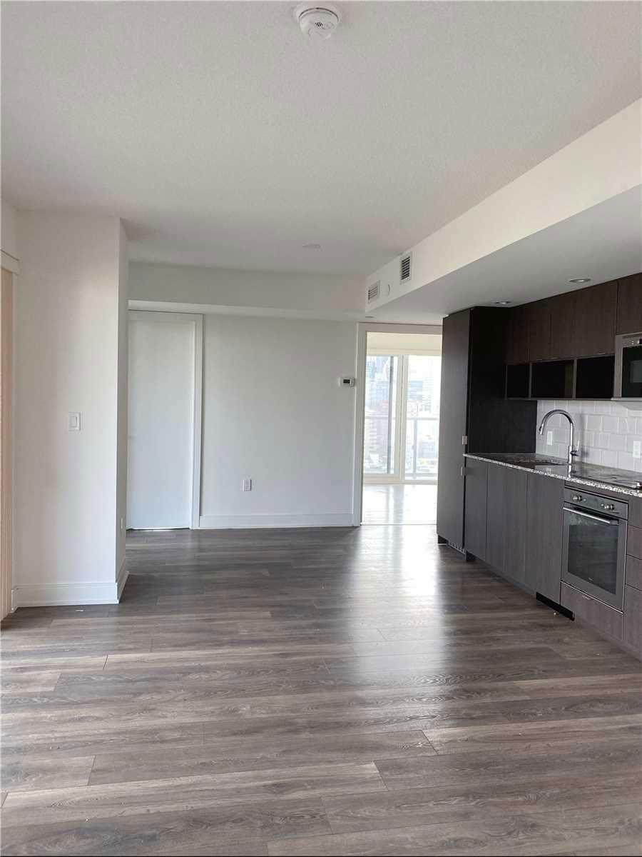 89 Mcgill St, unit 1508 for rent - image #3
