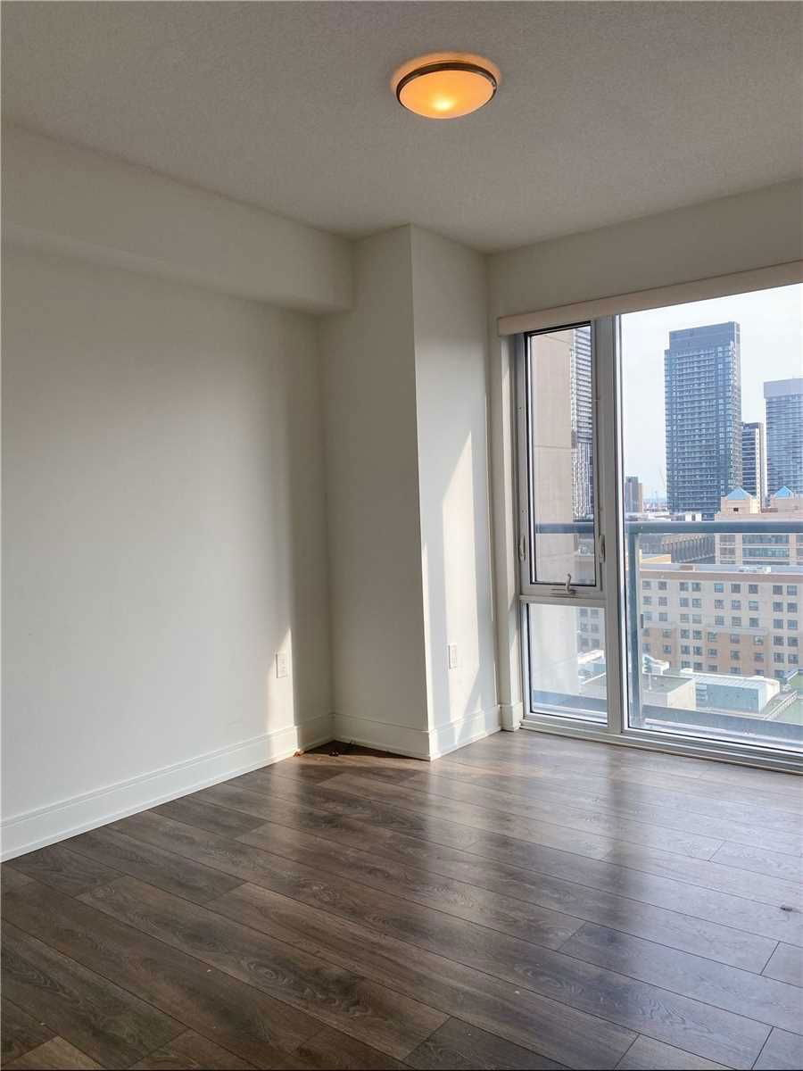89 Mcgill St, unit 1508 for rent - image #7