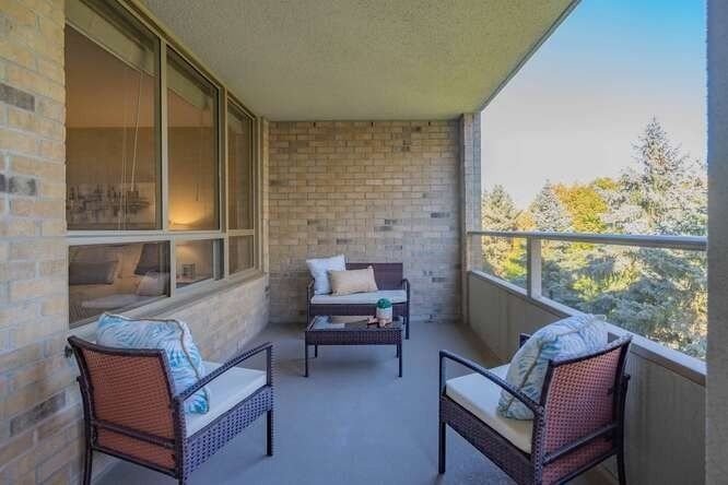 215 The Donway W, unit 408 for sale - image #11