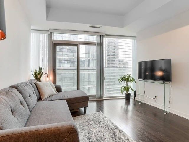 14 York St, unit 2010 for sale - image #15