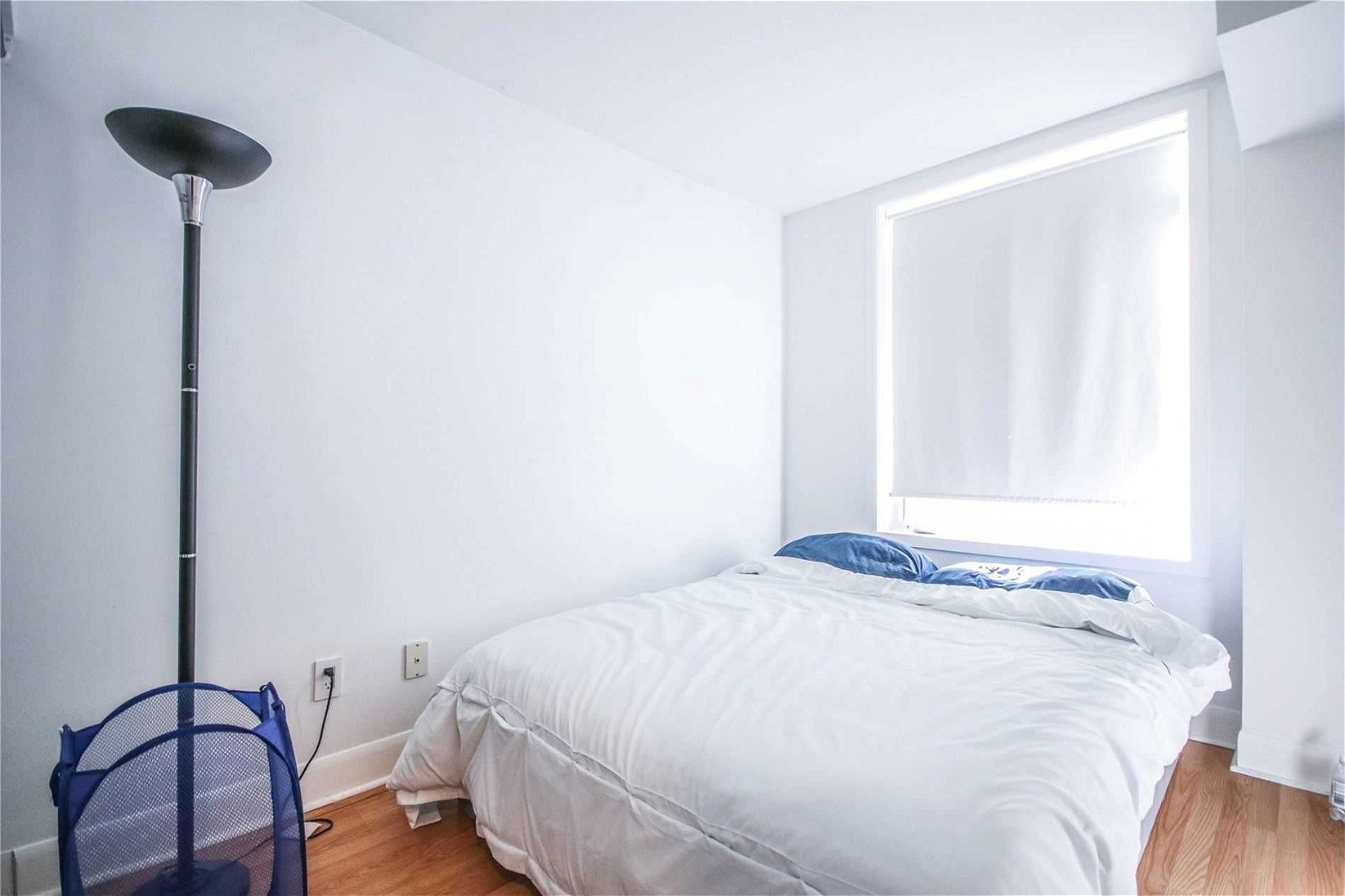 415 Jarvis St, unit 329 for rent - image #18