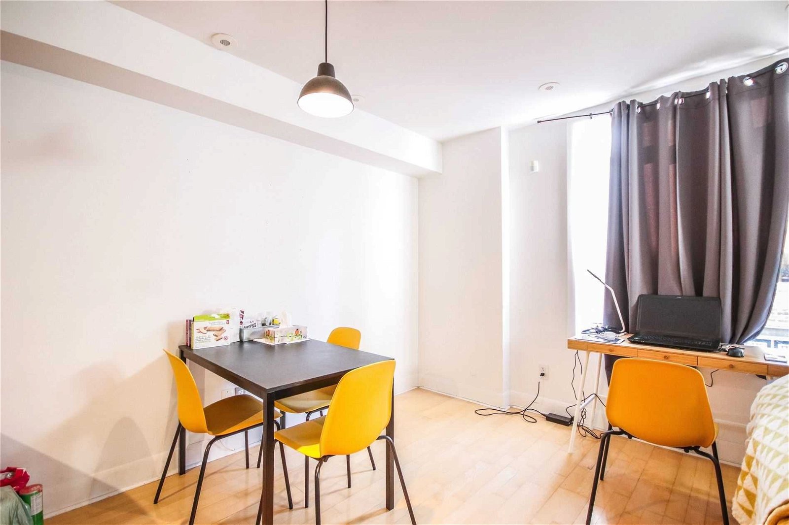 415 Jarvis St, unit 329 for rent - image #8