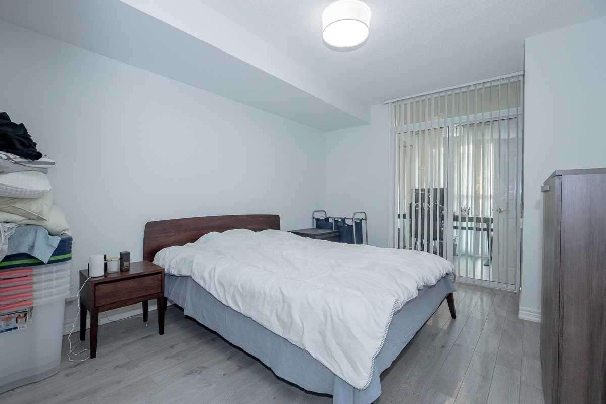23 Hollywood Ave, unit 3201 for sale - image #11