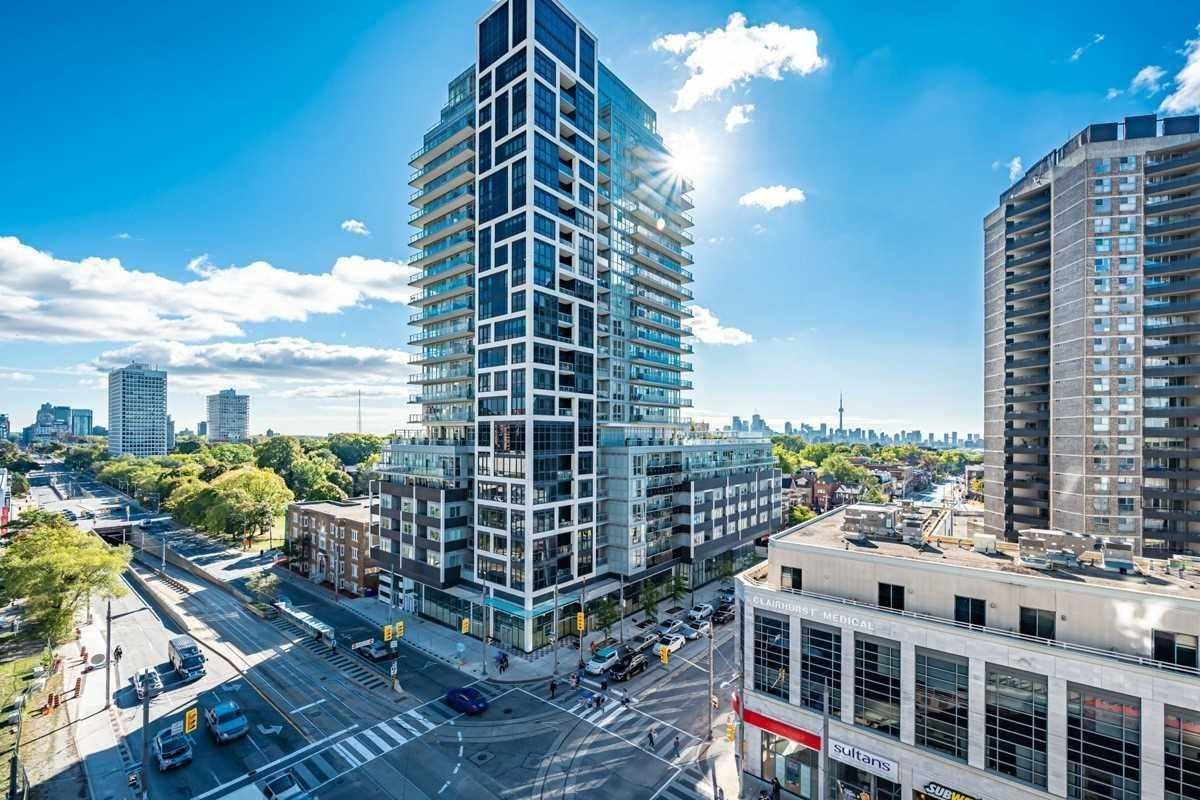 500 St Clair Ave W, unit 608 for rent