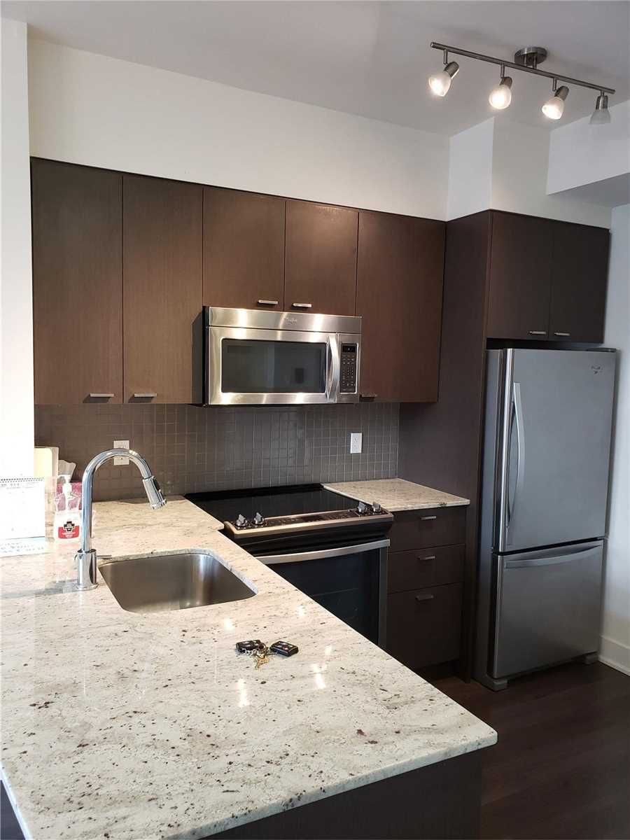 88 Sheppard Ave E, unit 2106 for rent - image #5