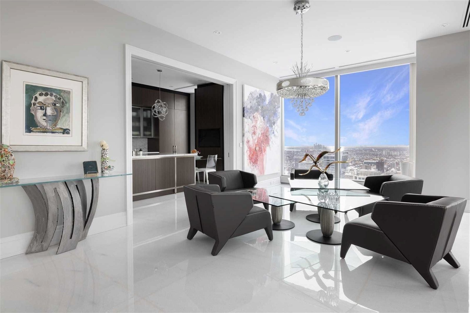 50 Yorkville Ave, unit 4001 for sale - image #5