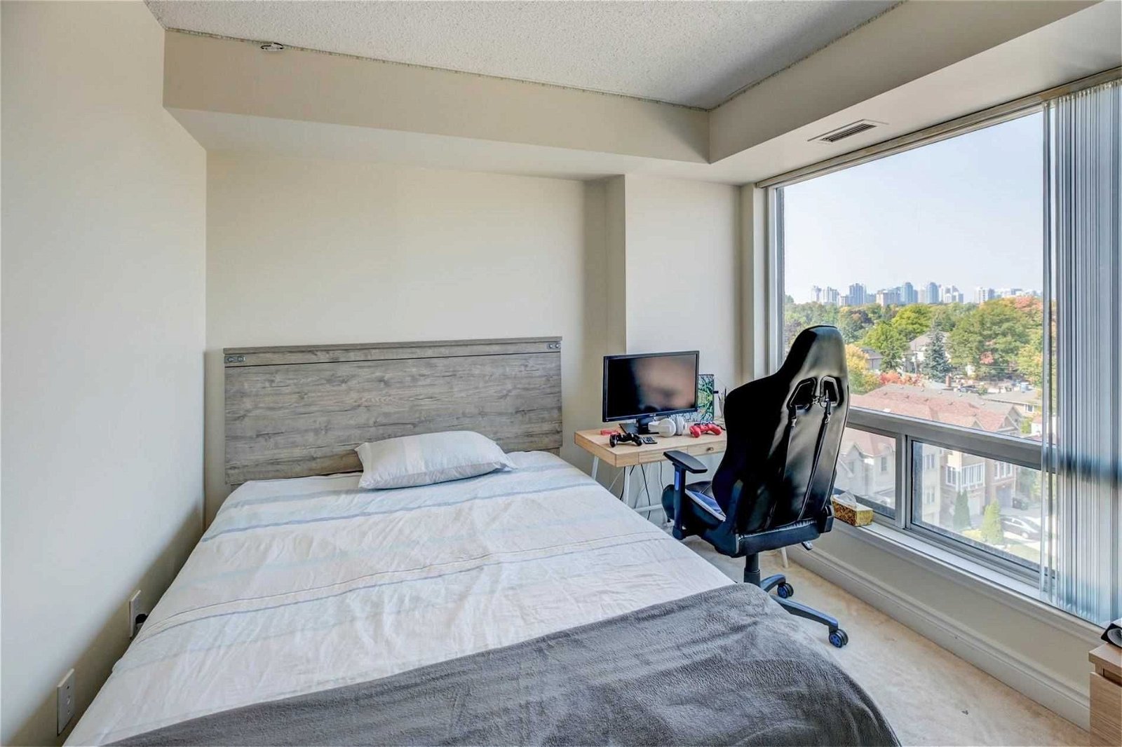 1 Hycrest Ave, unit 808 for sale - image #13