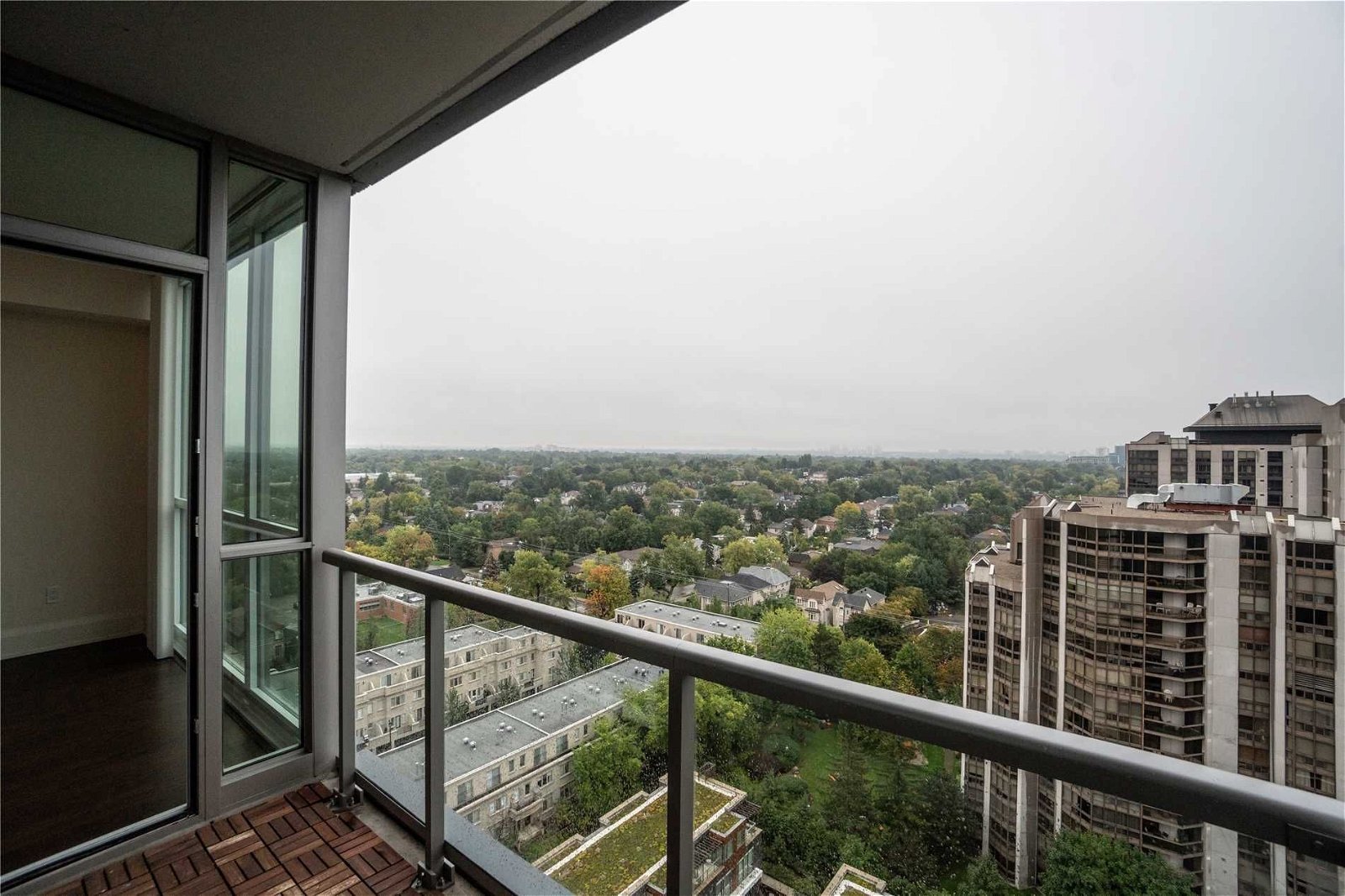 88 Sheppard Ave E, unit 1710 for rent - image #11