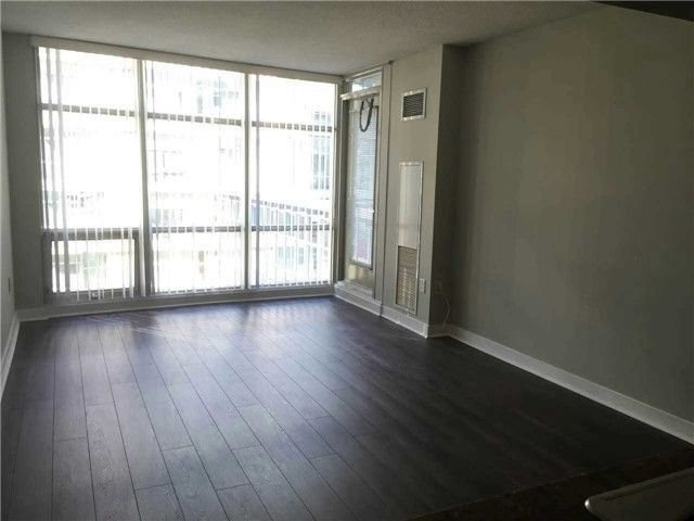 10 Navy Wharf Crt, unit 602 for rent - image #4