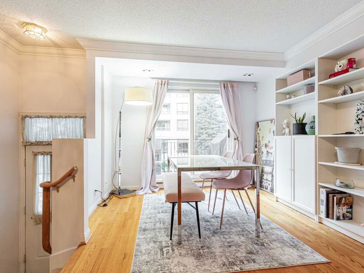 28 Sommerset Way, unit 1006 for sale - image #8