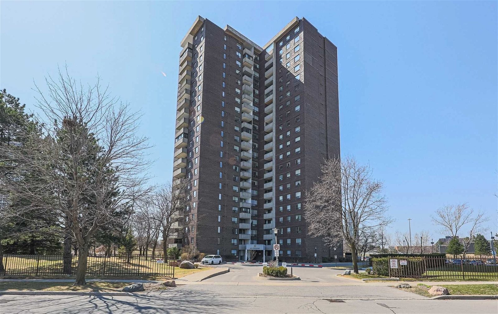 10 Muirhead Rd, unit 1706 for sale - image #2
