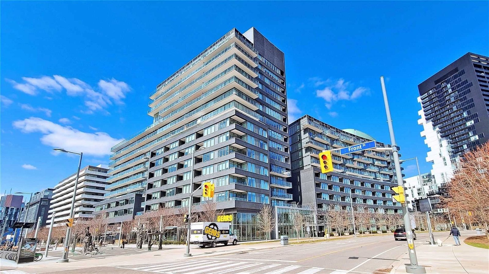 120 Bayview Ave, unit N614 for rent - image #1